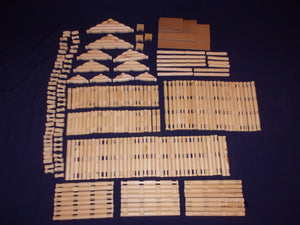 Log Cabin Building set, 250 pieces, handmade, in sturdy plastic tub